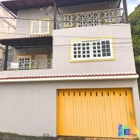 Casa a venda em Valença em Centro