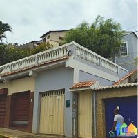 Venda de Casa em Centro em Valença-RJ